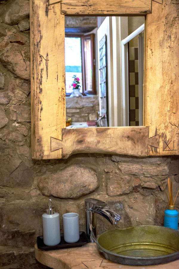 Il Nido Di Matilde _Monolocale Design Sul Fiume_ Daire Rossena Dış mekan fotoğraf