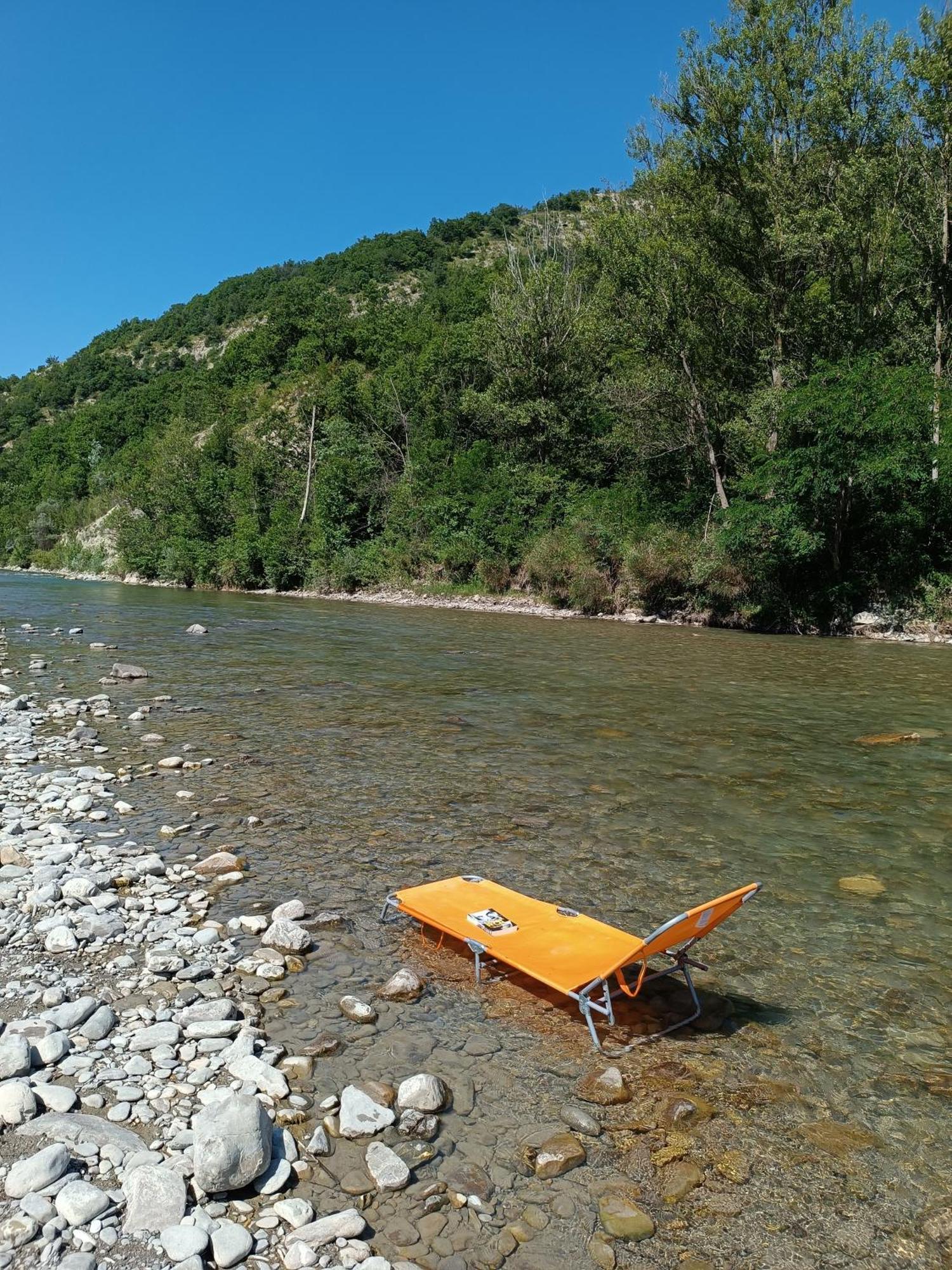 Il Nido Di Matilde _Monolocale Design Sul Fiume_ Daire Rossena Dış mekan fotoğraf