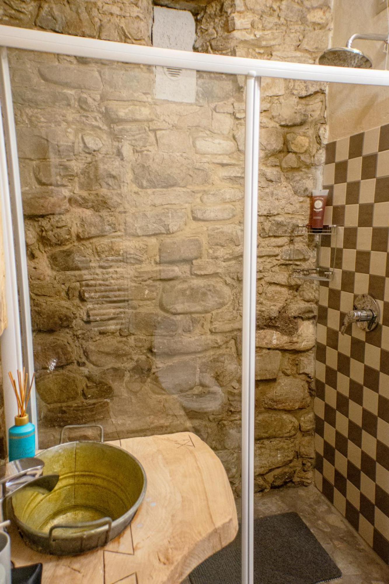 Il Nido Di Matilde _Monolocale Design Sul Fiume_ Daire Rossena Dış mekan fotoğraf